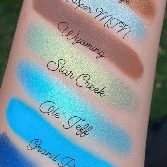 Jeffree Star Cosmetics Star Creek Artistry Singles Eyeshadow Metallic Aqua Shift - Picture 3 of 4